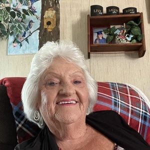 Meet your Posher, Frances